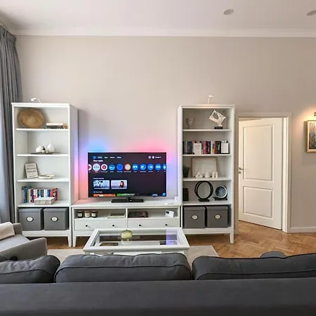 Apartment In Historic Center, Quiet Area, Ac Sibiu Extérieur photo