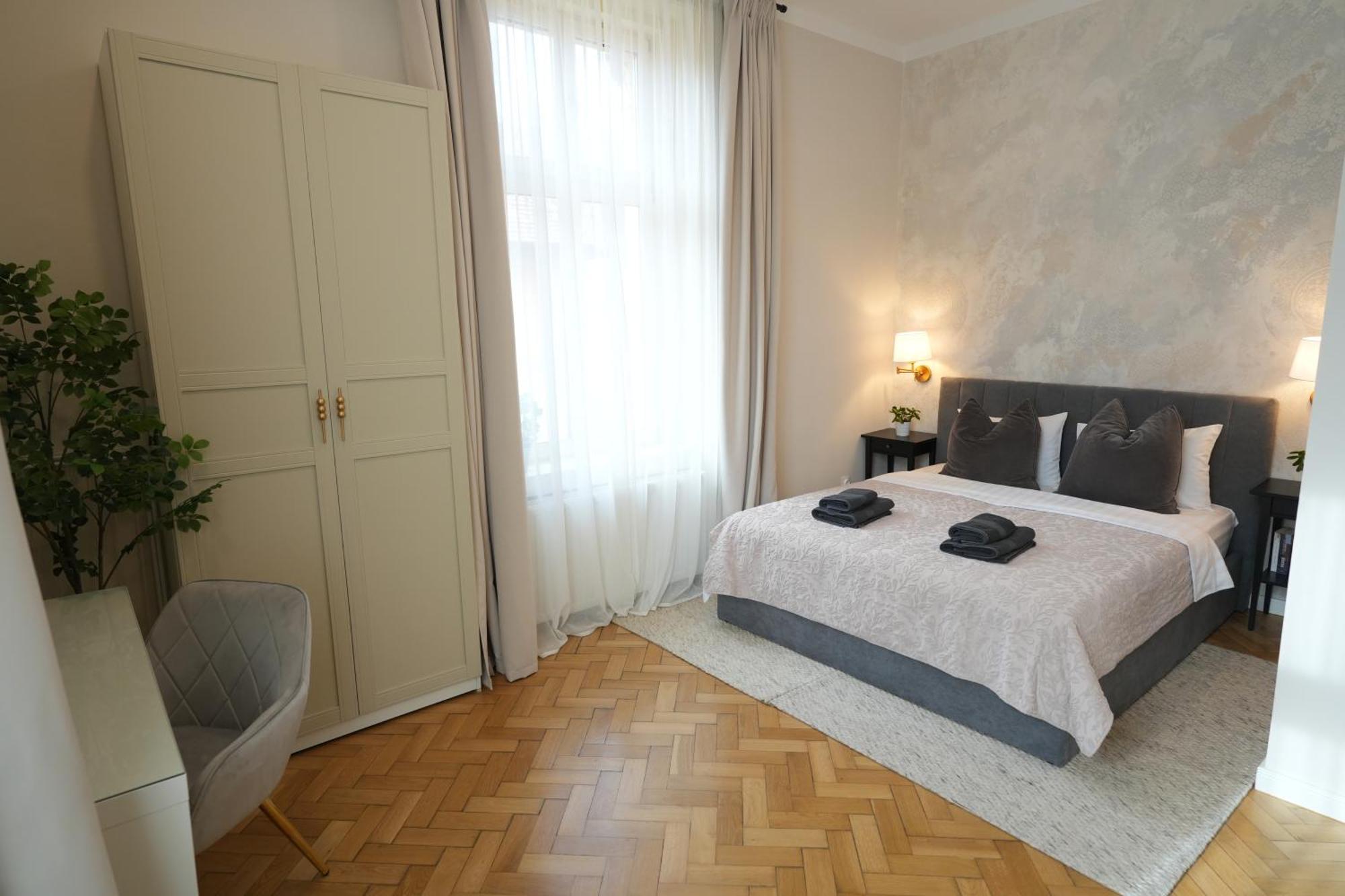 In Historic Center, Quiet Area, Ac * Sibiu